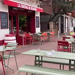 Apartment Meuble Classe Carmes , Entree Autonome, Wifi, Climatise, Petit Parking Prive