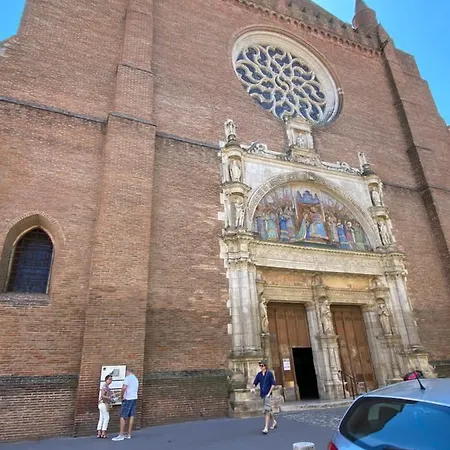 Apartment Meuble Classe Carmes , Entree Autonome, Wifi, Climatise, Petit Parking Prive *