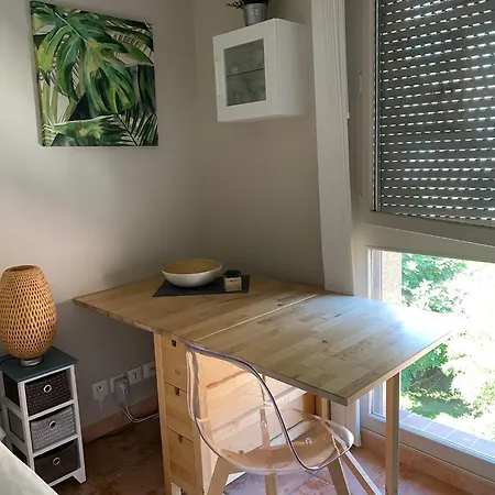 Meuble Classe Carmes , Entree Autonome, Wifi, Climatise, Petit Parking Prive Διαμέρισμα