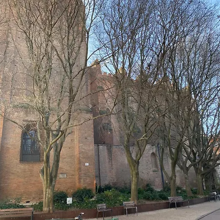 Meuble Classe Carmes , Entree Autonome, Wifi, Climatise, Petit Parking Prive Διαμέρισμα