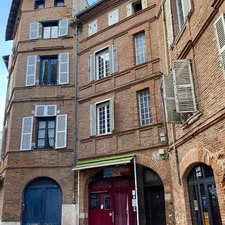 Meuble Classe Carmes , Entree Autonome, Wifi, Climatise, Petit Parking Prive Διαμέρισμα *