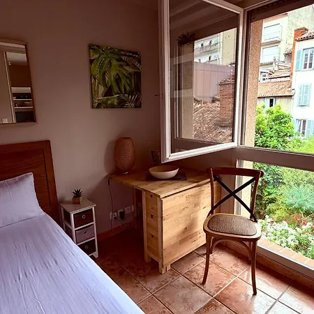 Meuble Classe Carmes , Entree Autonome, Wifi, Climatise, Petit Parking Prive 公寓 圖盧茲