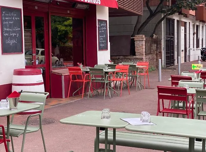 아파트 Meuble Classe Carmes , Entree Autonome, Wifi, Climatise, Petit Parking Prive