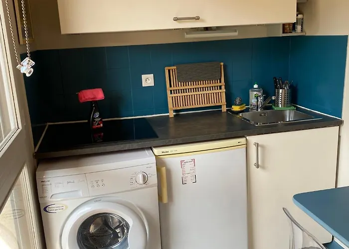 Meuble Classe Carmes , Entree Autonome, Wifi, Climatise, Petit Parking Prive